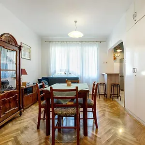 Apartment Zoe