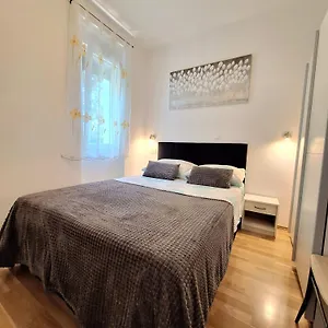 Apartment Vjeko